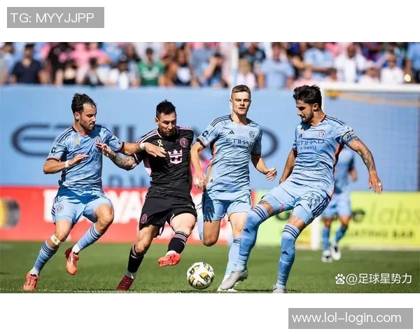 足总杯惊现冷门里昂与本菲卡战成平局引发全场热议