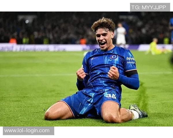 巴萨国王杯大胜阿森纳梅西帽子戏法点燃全场激情