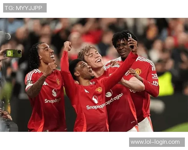 欧联杯惊天冷门里昂大胜曼联引发全场震动与热议