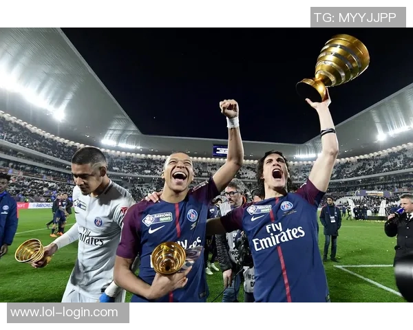 国王杯激战巴黎圣日耳曼小胜利物浦战术解析与精彩瞬间回顾